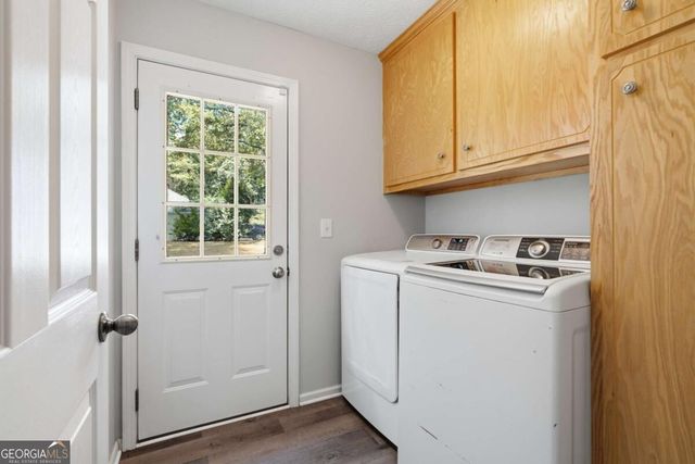 16 Hames Point, Adairsville, GA 30103