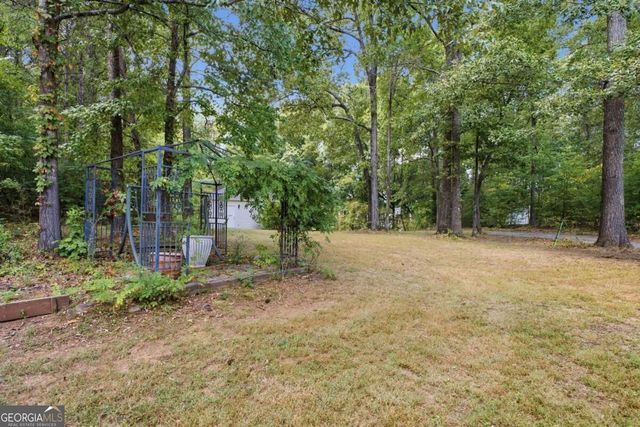 16 Hames Point, Adairsville, GA 30103
