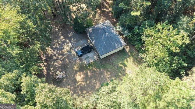16 Hames Point, Adairsville, GA 30103