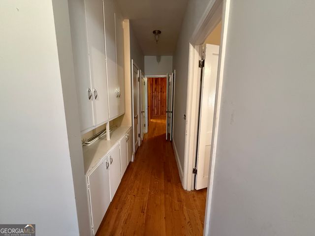 998 Highland Circle SE, Conyers, GA 30012