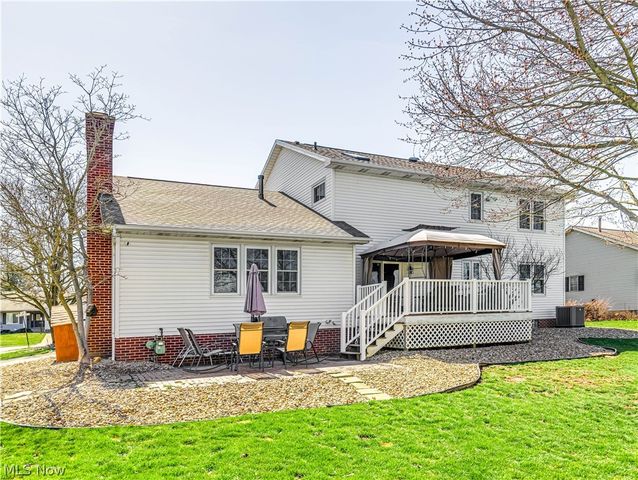 1509 New England Drive SE, North Canton, OH 44720