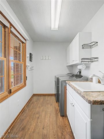 1509 New England Drive SE, North Canton, OH 44720