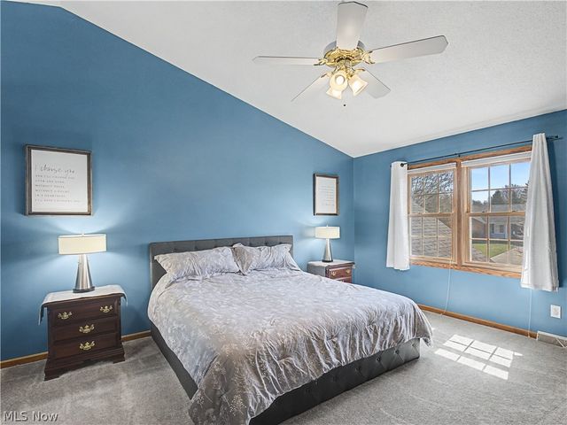 1509 New England Drive SE, North Canton, OH 44720