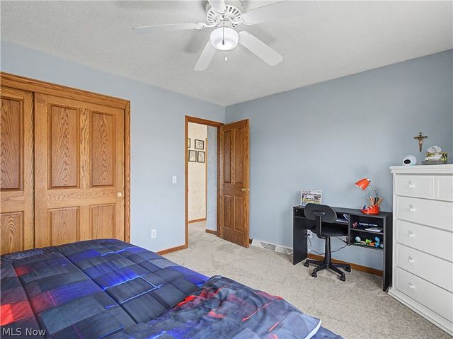 1509 New England Drive SE, North Canton, OH 44720