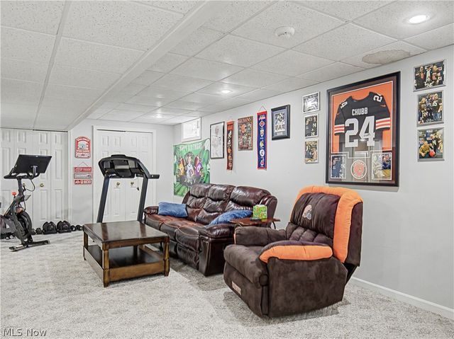 1509 New England Drive SE, North Canton, OH 44720