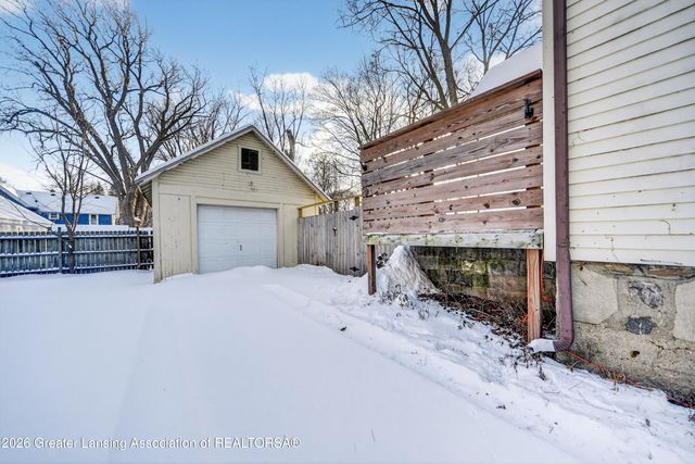 409 W César E. Chávez Avenue, Lansing, MI 48906