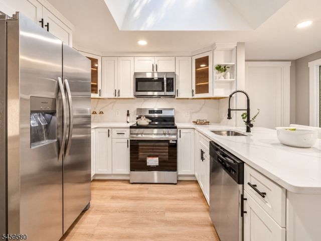 28 Deer Tr, Hardyston Twp., NJ 07460
