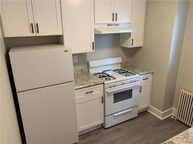 5450 Covode Pl 1, Squirrel Hill, PA 15217