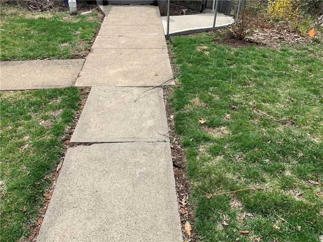 5450 Covode Pl 1, Squirrel Hill, PA 15217