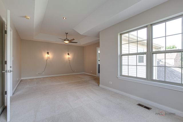 2670 W Lake Avenue 2670, Glenview, IL 60026
