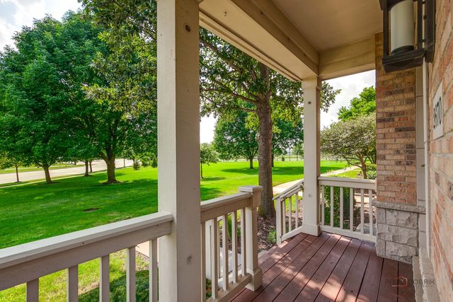 2670 W Lake Avenue 2670, Glenview, IL 60026