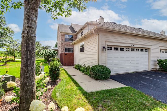 2670 W Lake Avenue 2670, Glenview, IL 60026