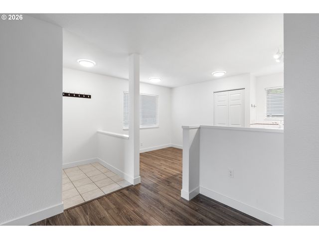 20915 FAWN Ct 44, West Linn, OR 97068
