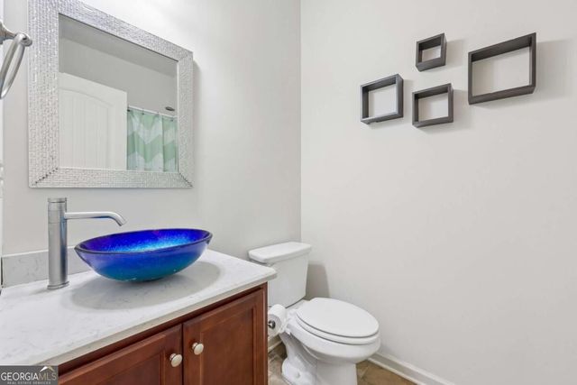 708 Pineglen Drive, Acworth, GA 30102