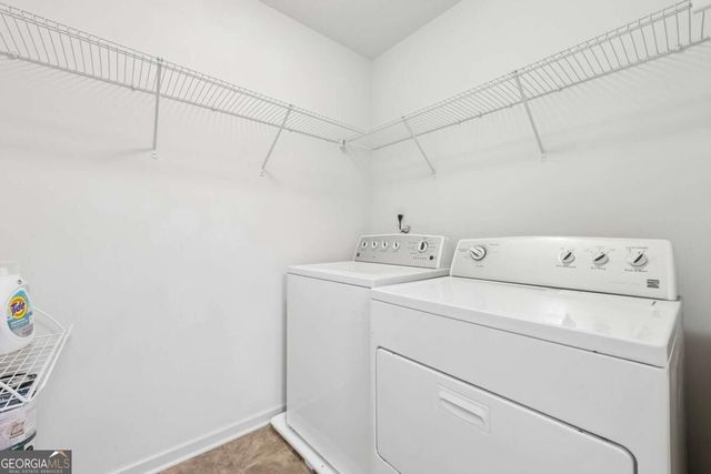 708 Pineglen Drive, Acworth, GA 30102