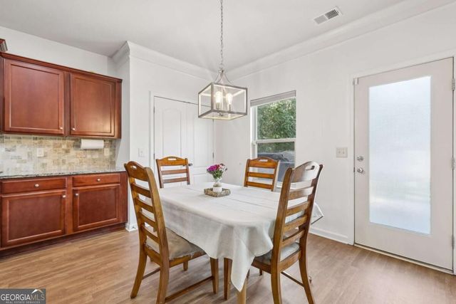 708 Pineglen Drive, Acworth, GA 30102