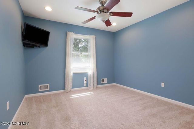 3 Baskenridge Drive, Middletown, NJ 07748