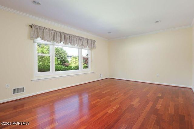 3 Baskenridge Drive, Middletown, NJ 07748