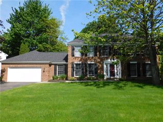 255 Macintosh Drive, Greece, NY 14626