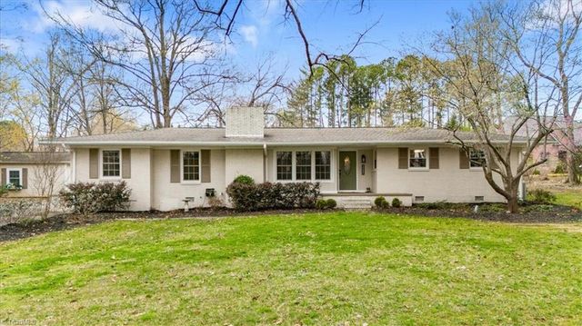 6909 Wooden Rail Lane, Summerfield, NC 27358
