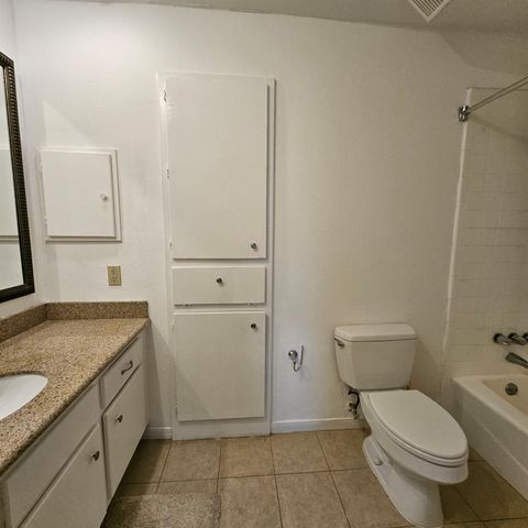 712 Augusta Drive 712, Houston, TX 77057