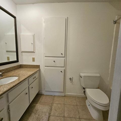 712 Augusta Drive 712, Houston, TX 77057
