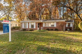 4889 Fuller Avenue, Grand Rapids, MI 49508