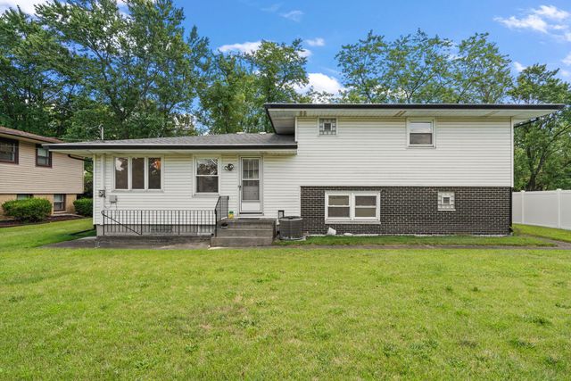 2926 191st Street, Lansing, IL 60438