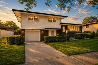 2926 191st Street, Lansing, IL 60438