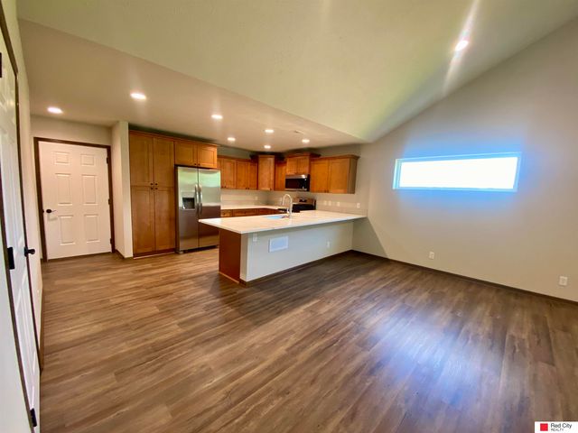 4810 S 1st Street, Lincoln, NE 68523