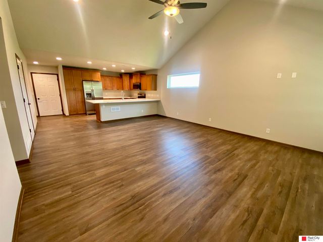 4810 S 1st Street, Lincoln, NE 68523