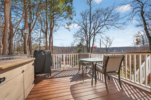 255 Haviland Drive, Patterson, NY 12563