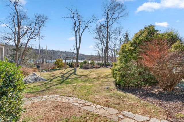 255 Haviland Drive, Patterson, NY 12563