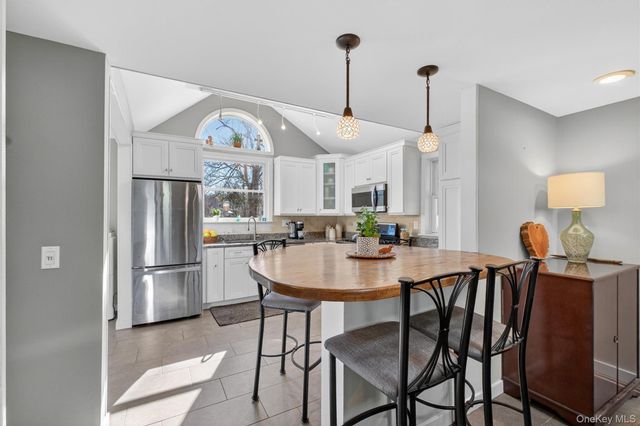 255 Haviland Drive, Patterson, NY 12563