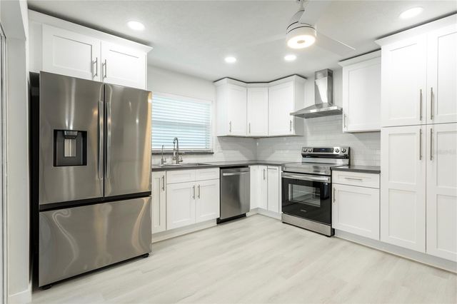 2451 RUTLAND LANE, Clearwater, FL 33763