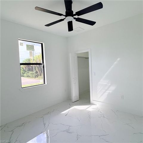 860 Kildare ST E, Lehigh Acres, FL 33974