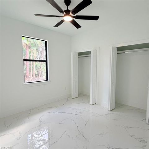 860 Kildare ST E, Lehigh Acres, FL 33974