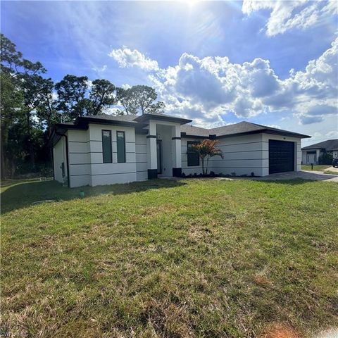 860 Kildare ST E, Lehigh Acres, FL 33974