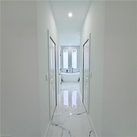 860 Kildare ST E, Lehigh Acres, FL 33974