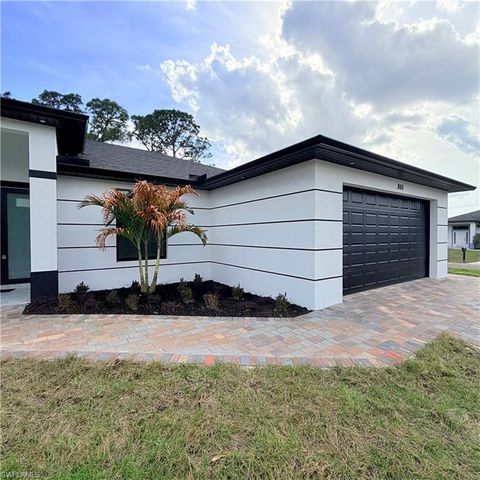 860 Kildare ST E, Lehigh Acres, FL 33974