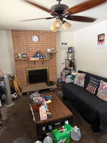 6576 N Northwest Highway, Chicago, IL 60631