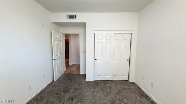 8777 West Maule Avenue 2096, Las Vegas, NV 89148
