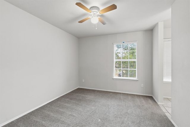 3925 Newland DR, Round Rock, TX 78681