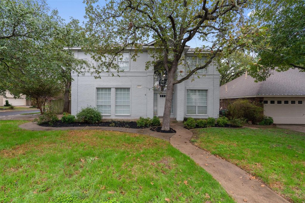 3925 Newland DR, Round Rock, TX 78681