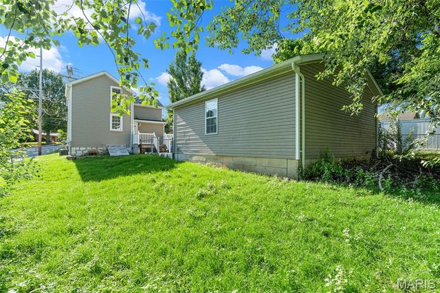 305 Macarthur Street, Washington, MO 63090
