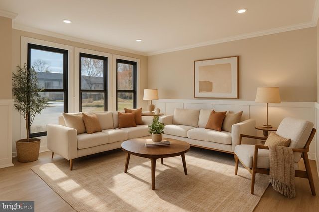 49 TWIN RIVERS DR N, East Windsor, NJ 08520