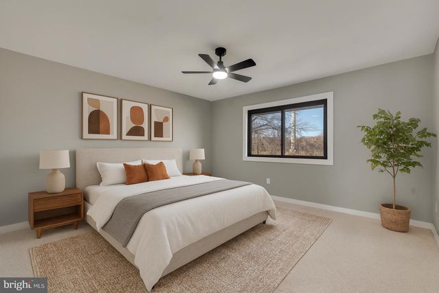 49 TWIN RIVERS DR N, East Windsor, NJ 08520