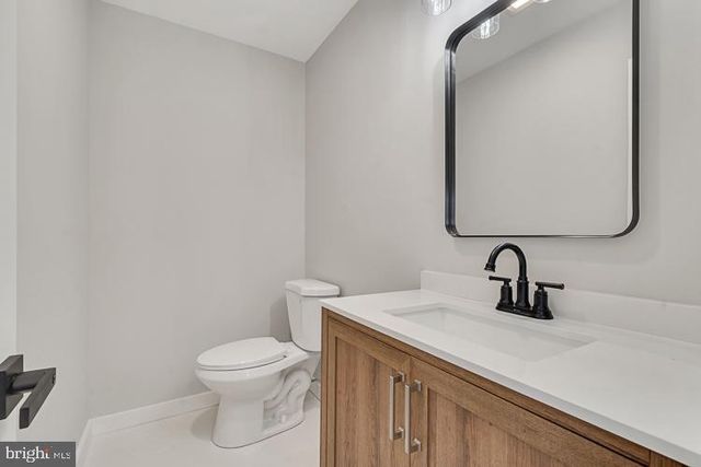 49 TWIN RIVERS DR N, East Windsor, NJ 08520