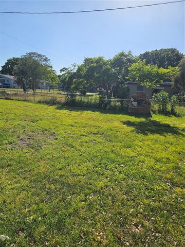 1002 GEORGE STREET, Kissimmee, FL 34741