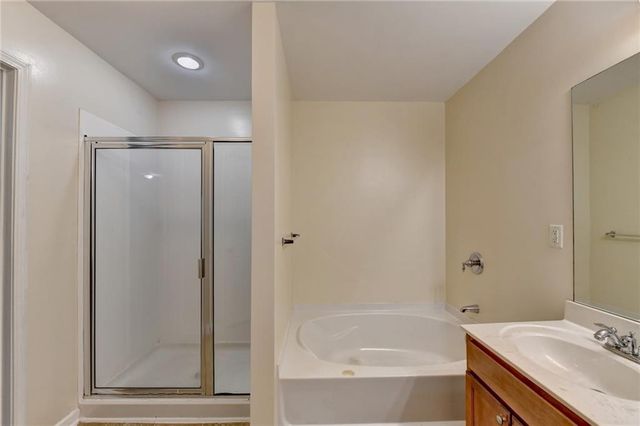 2602 Pierce Brennen Court, Lawrenceville, GA 30043